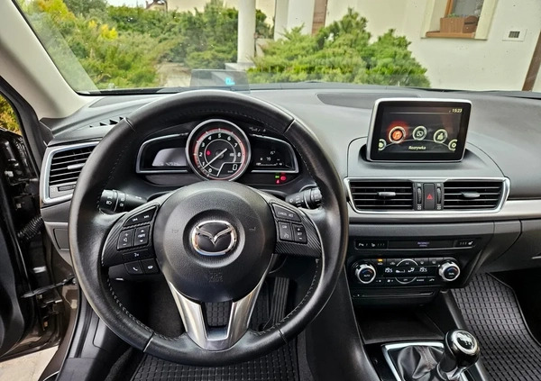 Mazda 3 cena 48900 przebieg: 152000, rok produkcji 2014 z Elbląg małe 781